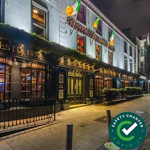 *** Hotel Skeffington Arms Ierland